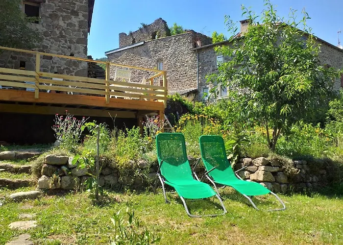 Holiday home Les Pentes Du Chateau De Retourtour *