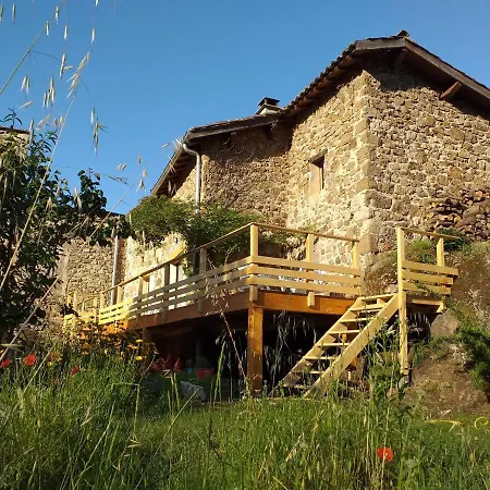 Les Pentes Du Chateau De Retourtour Lamastre